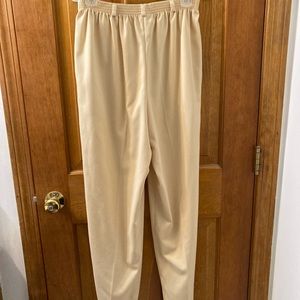 Alfred dinner ladies pants size 10